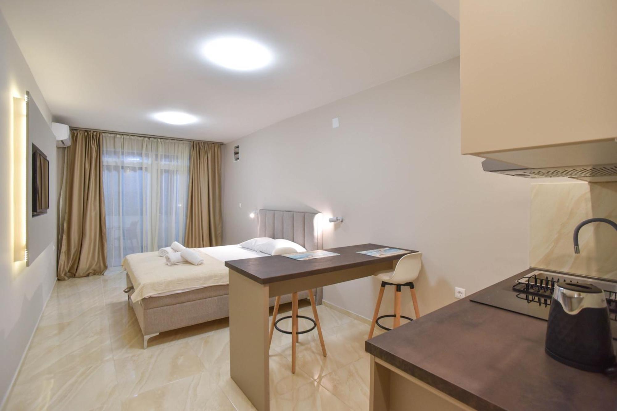 Apartments Jelusic ブドヴァ エクステリア 写真